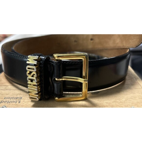 Moschino Accessories - Vintage Moschino Redwall Black Leather‎ Logo Belt Gold Buckle Made in Italy 42